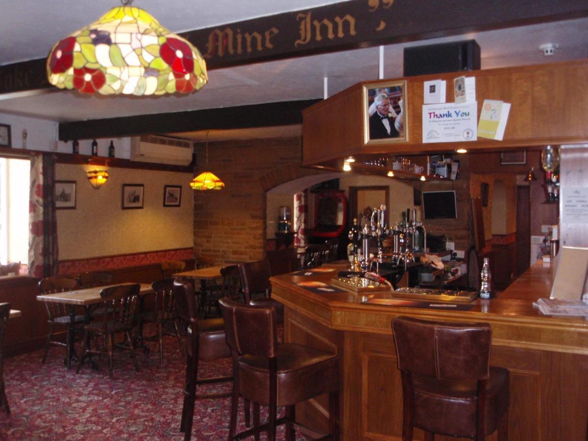The Flask Inn 로빈후즈베이 외부 사진